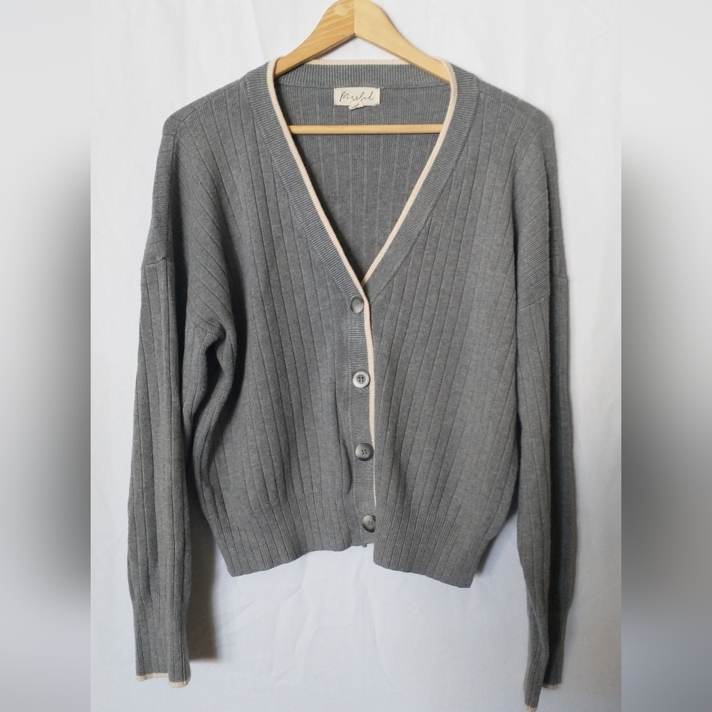 Marled Gray Ribbed V-Neck Cardigan with Cream Trim